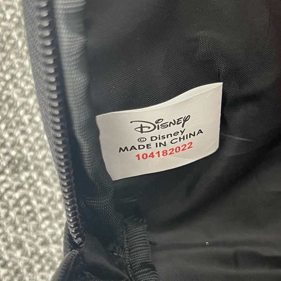 Disney Villains Black Cosmetic Bag - Picture 12 of 16